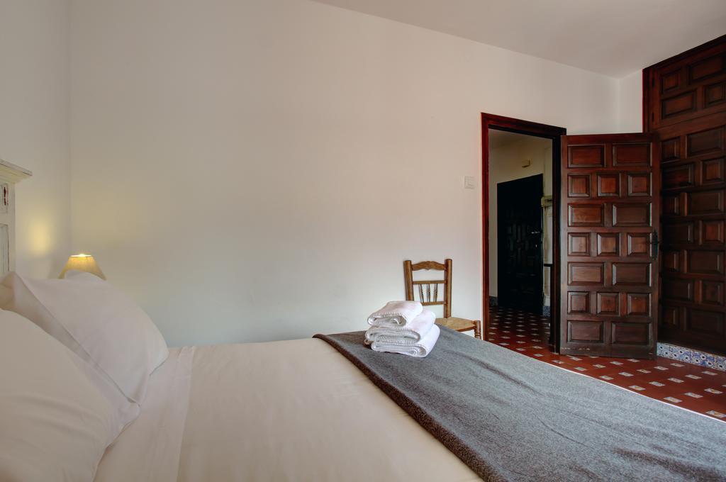 Apartamentos Tenorio Ronda Exteriör bild